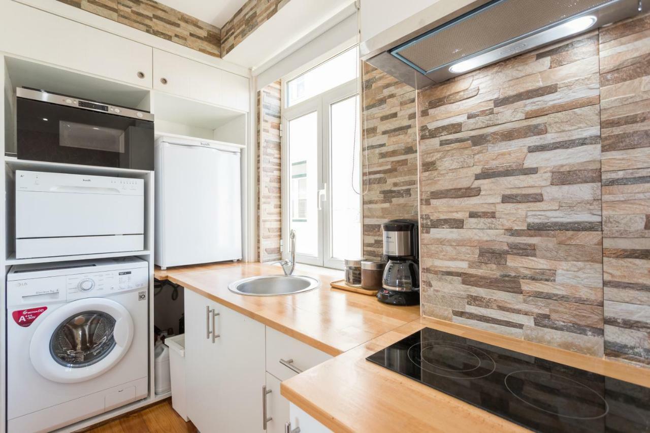 Alfama Vintage Studio Apartment W/ Riverview - By Lu Holidays Lisbon Exterior photo